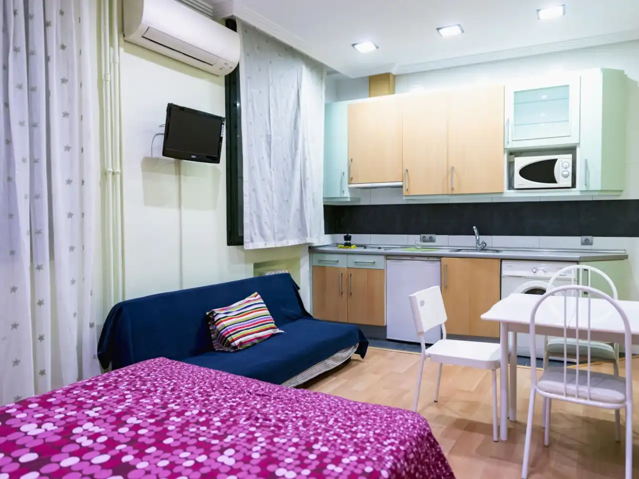 Flat with lift for sale in Miguel Moya 4, imagen 2