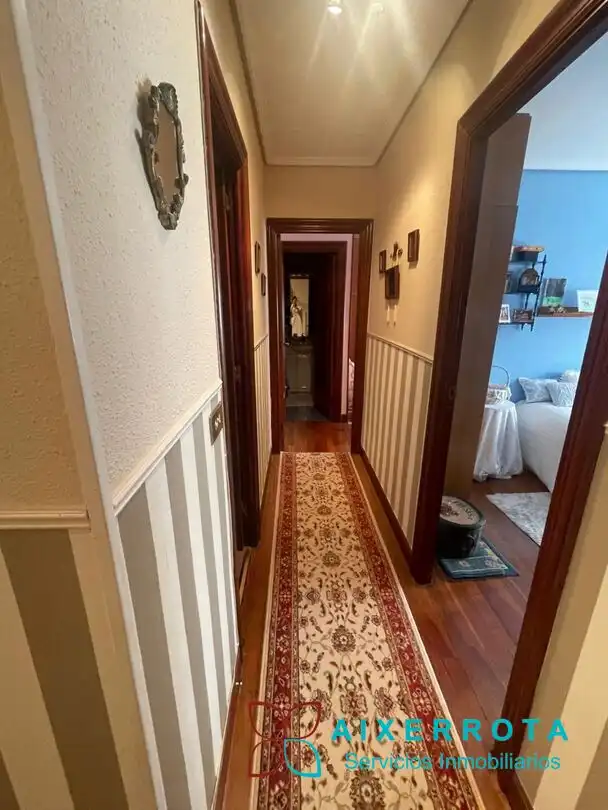 Flat for sale in Basañese Kalea, Negurigane - Peruri