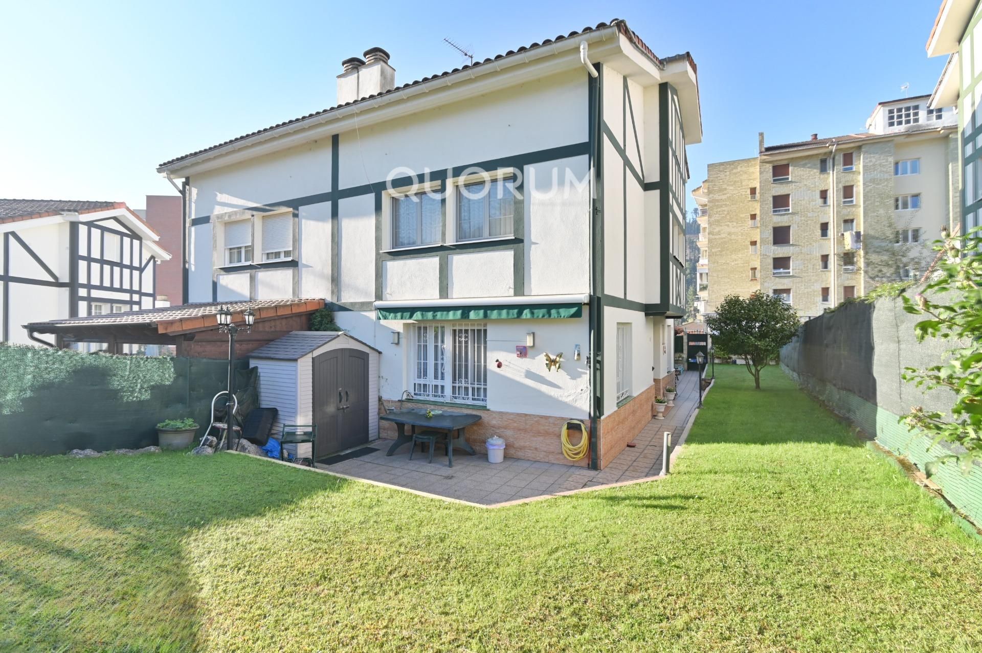 Exterior view of Single-family semi-detached for sale in Lemoa  with Heating and Terrace