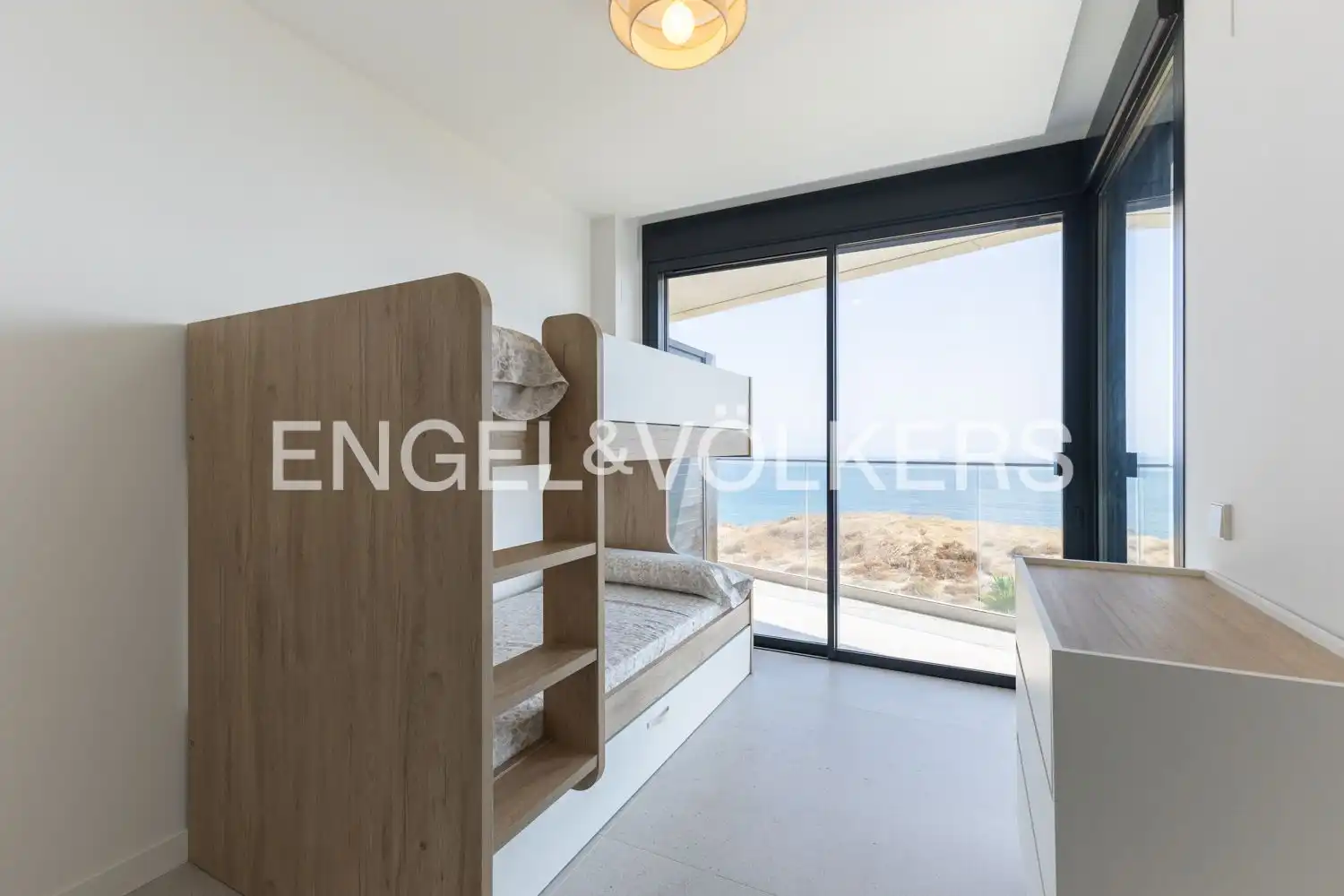 Terraza de Ático en venta en Dénia con Aire acondicionado, Calefacción y Jardín privado