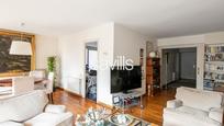 Living room of Apartment for sale in  Barcelona Capital