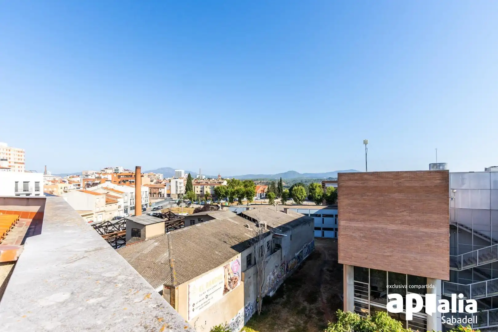 Penthouse with terrace for sale in Carrer de les Tres Creus, imagen 44