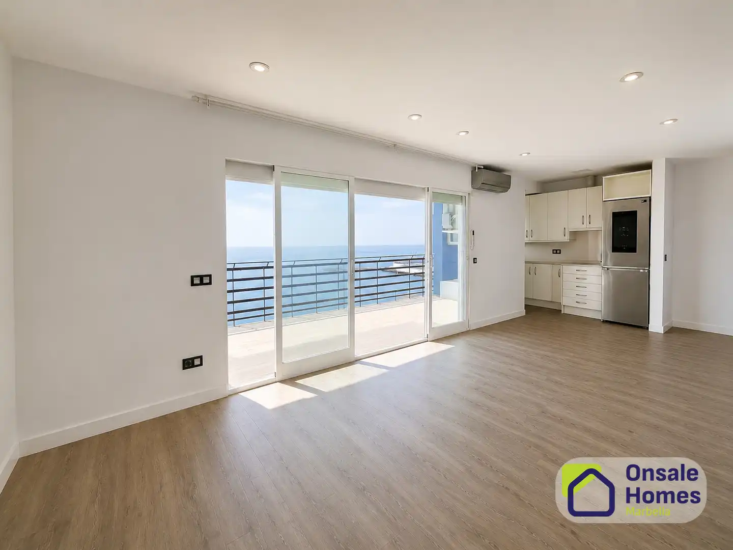 Piso en venta en Marbella con Aire acondicionado, Terraza y Balcón