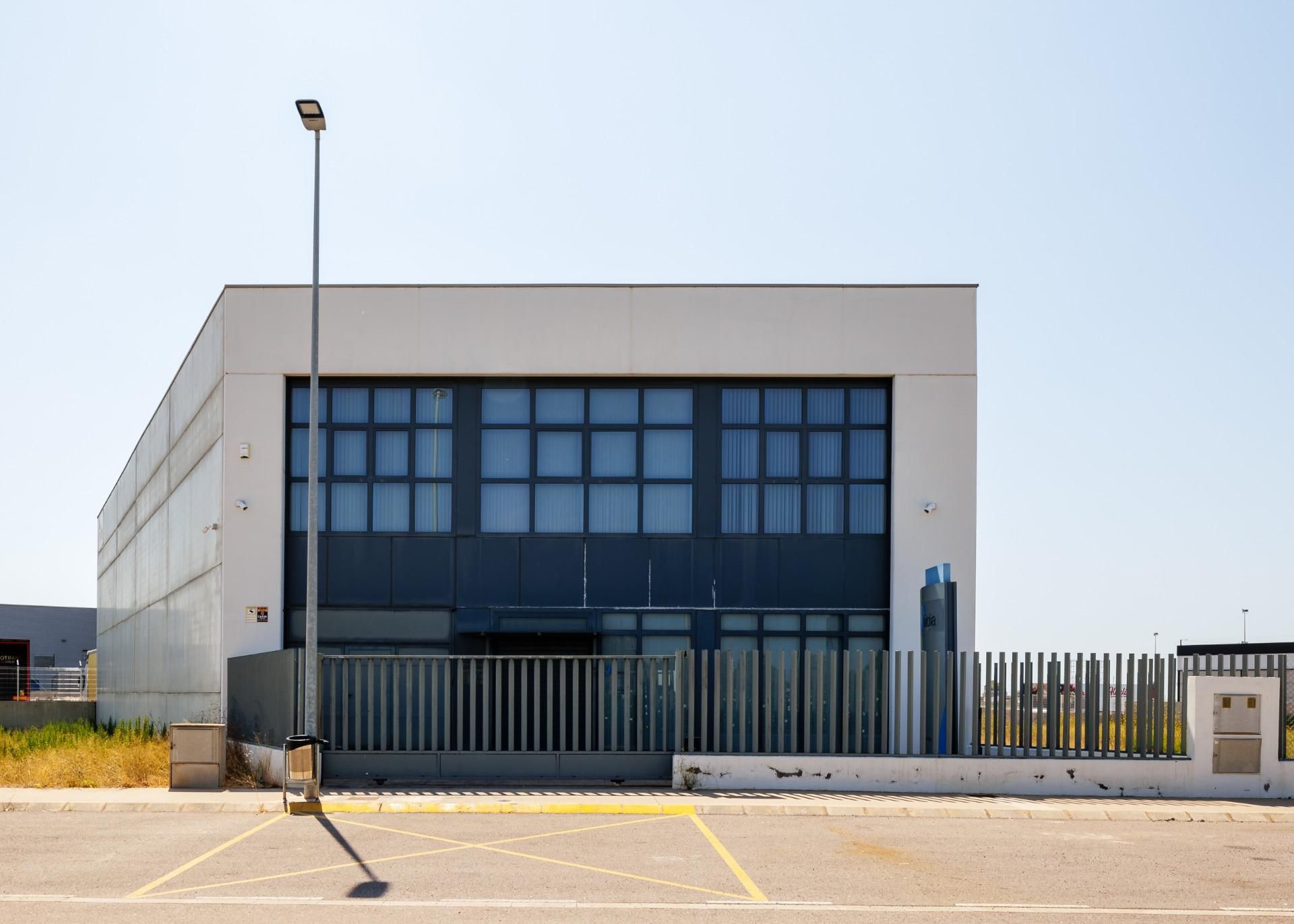 Vista exterior de Nau industrial de lloguer en Alquerías del Niño Perdido