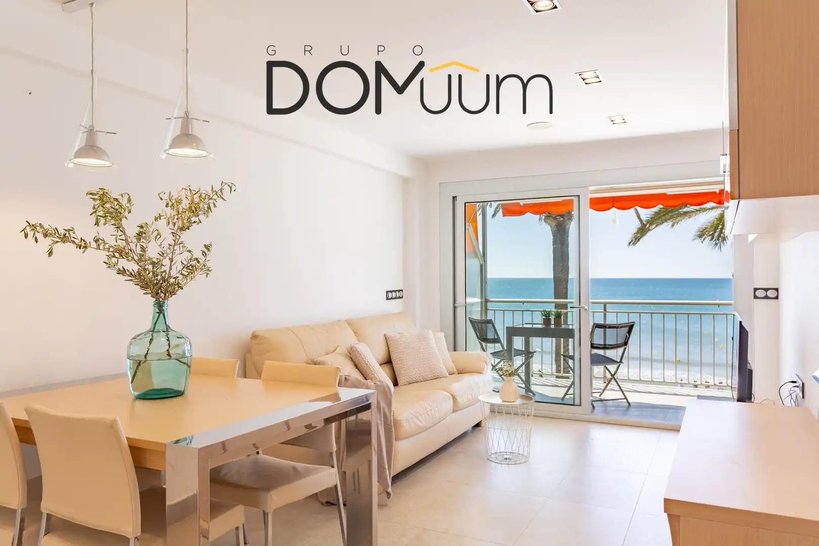 Sala de estar de Piso en venta en Salou con Aire acondicionado, Calefacción y Terraza