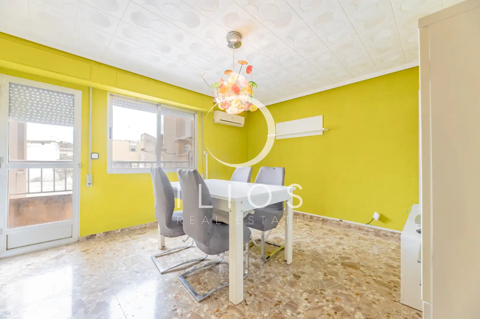 Dining room of Flat for sale in Manises  with Air Conditioner, Terrace and Balcony