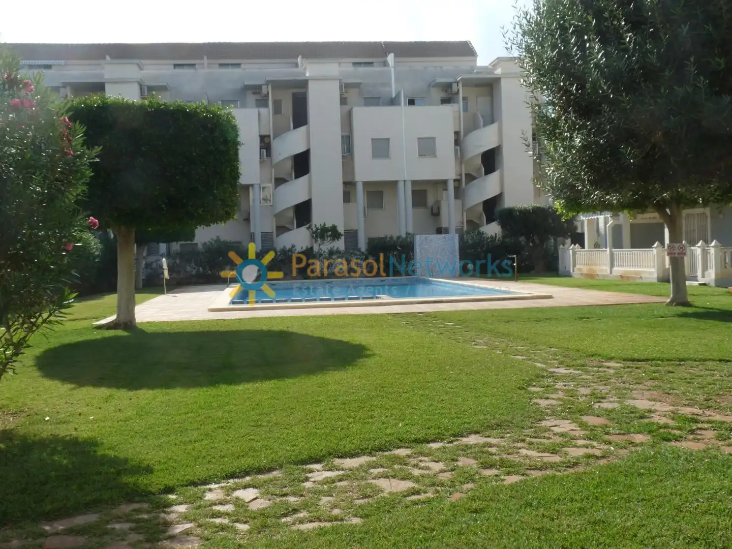Piscina de Apartamento de alquiler en Dénia con Aire acondicionado, Calefacción y Terraza