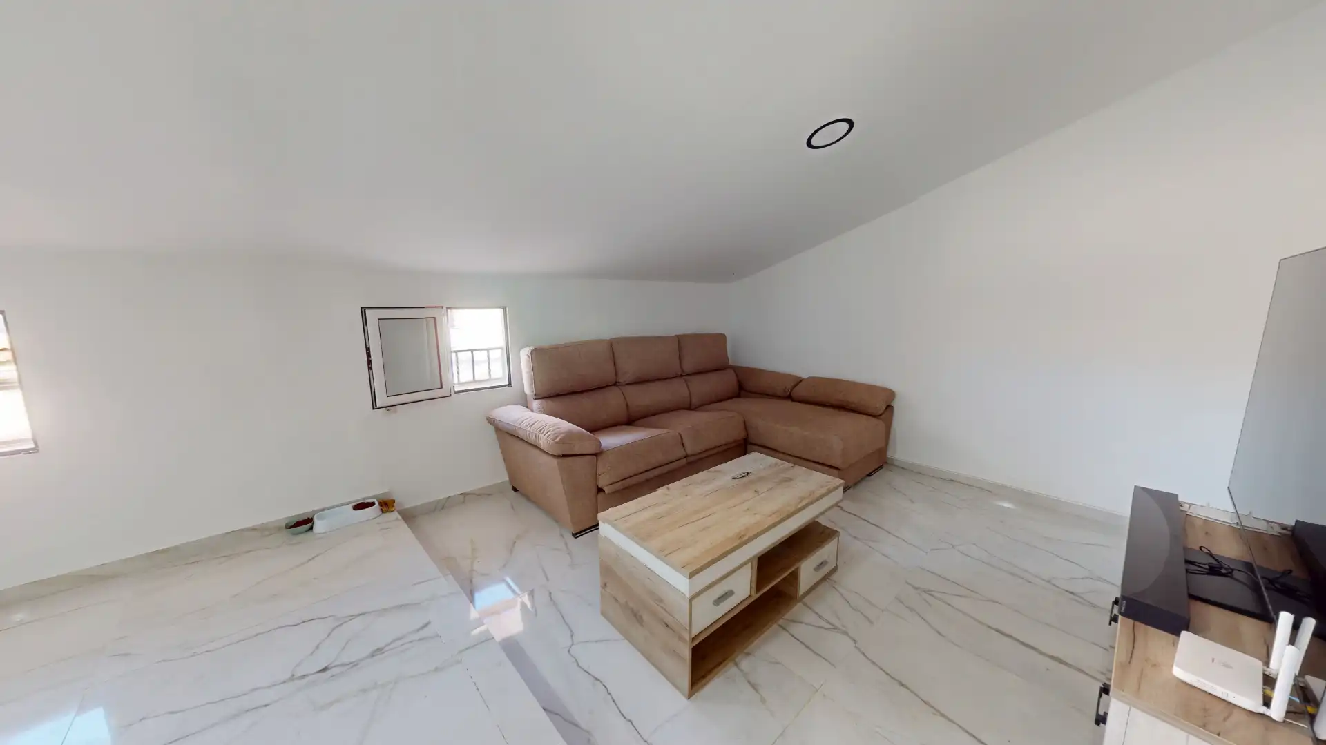 Sala d'estar de Casa adosada en venda en Sax amb Terrassa