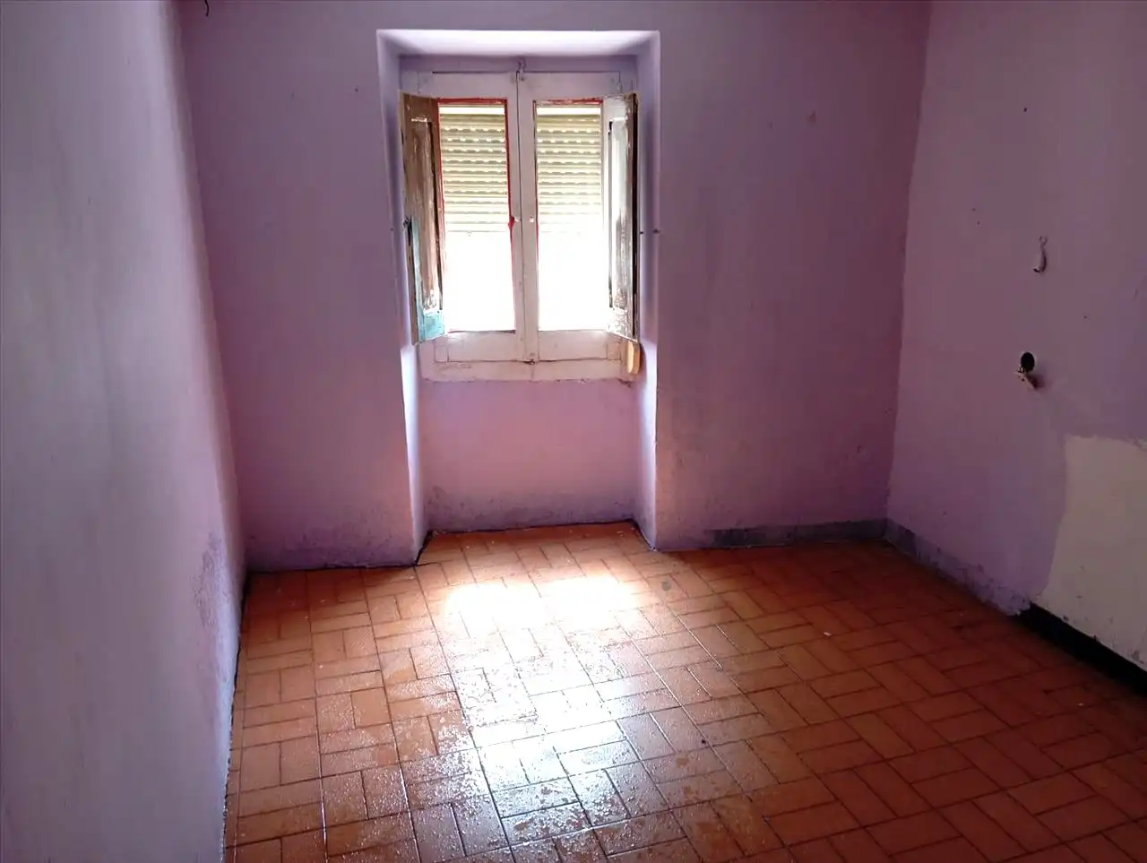 Casa adosada en venda a Miralcamp