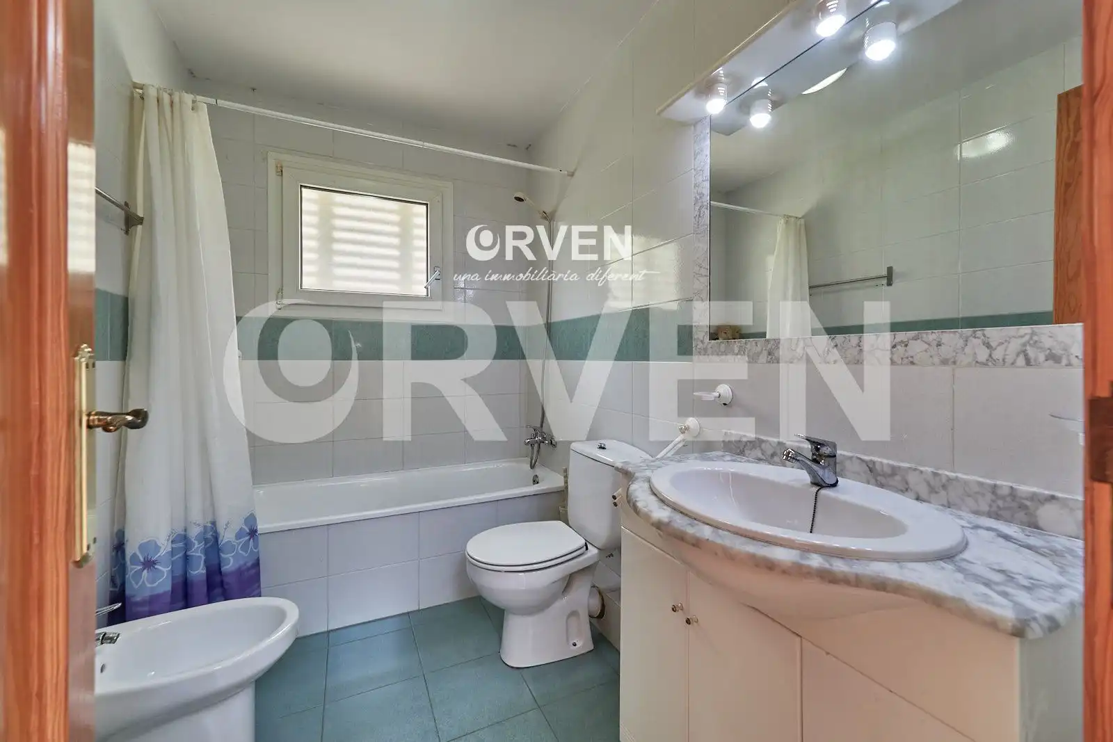 Baño de Casa o chalet en venta en Tarragona con Calefacción, Piscina y Alarma