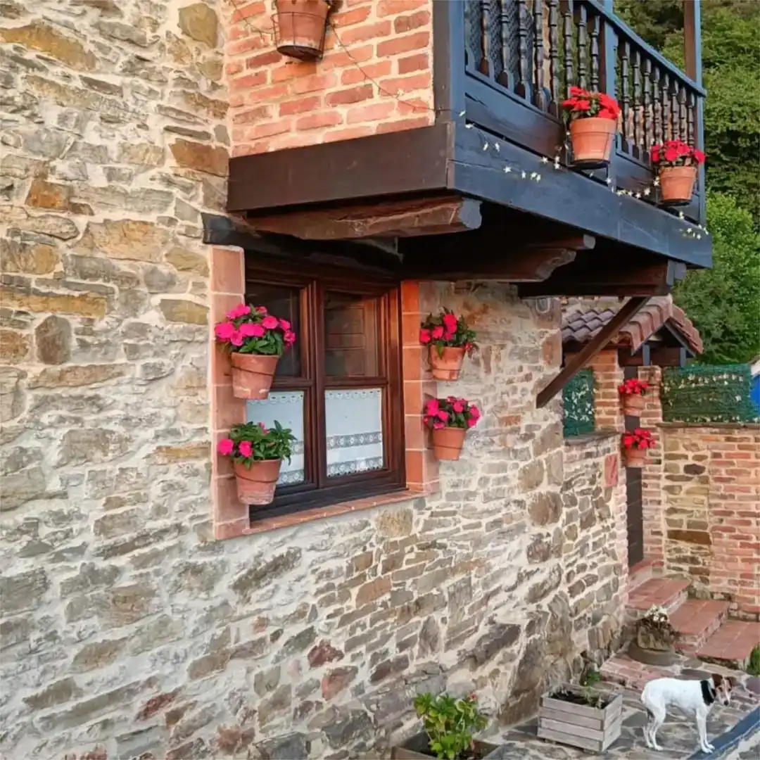 Terrassa de Finca rústica en venda en Mieres (Asturias) amb Balcó