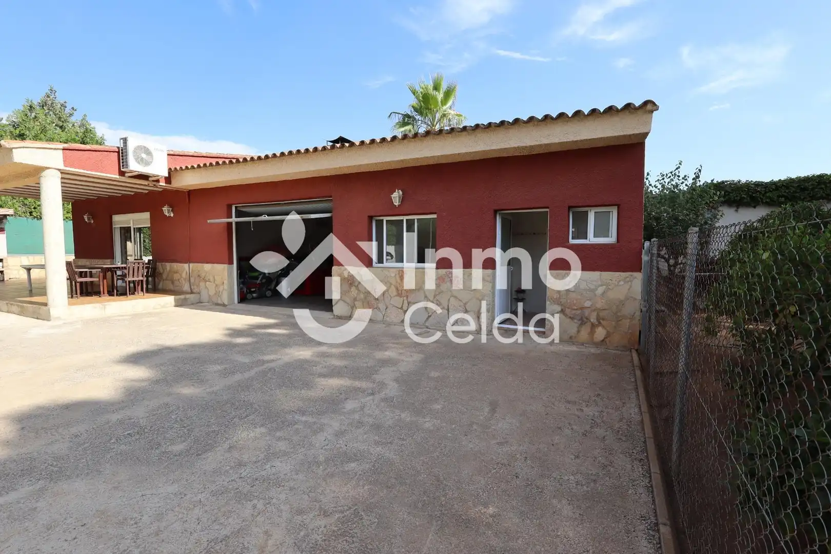 Chalet con piscina en venta en Sierra Perenchiza - Cumbres de Calicanto - Sto Domingo, imagen 4