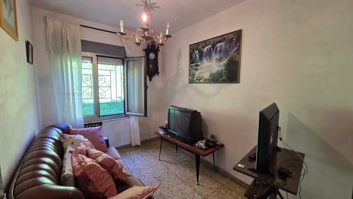 Wohnzimmer von Haus oder Chalet zum Verkauf in Laviana mit Heizung, Privatgarten und Parkett