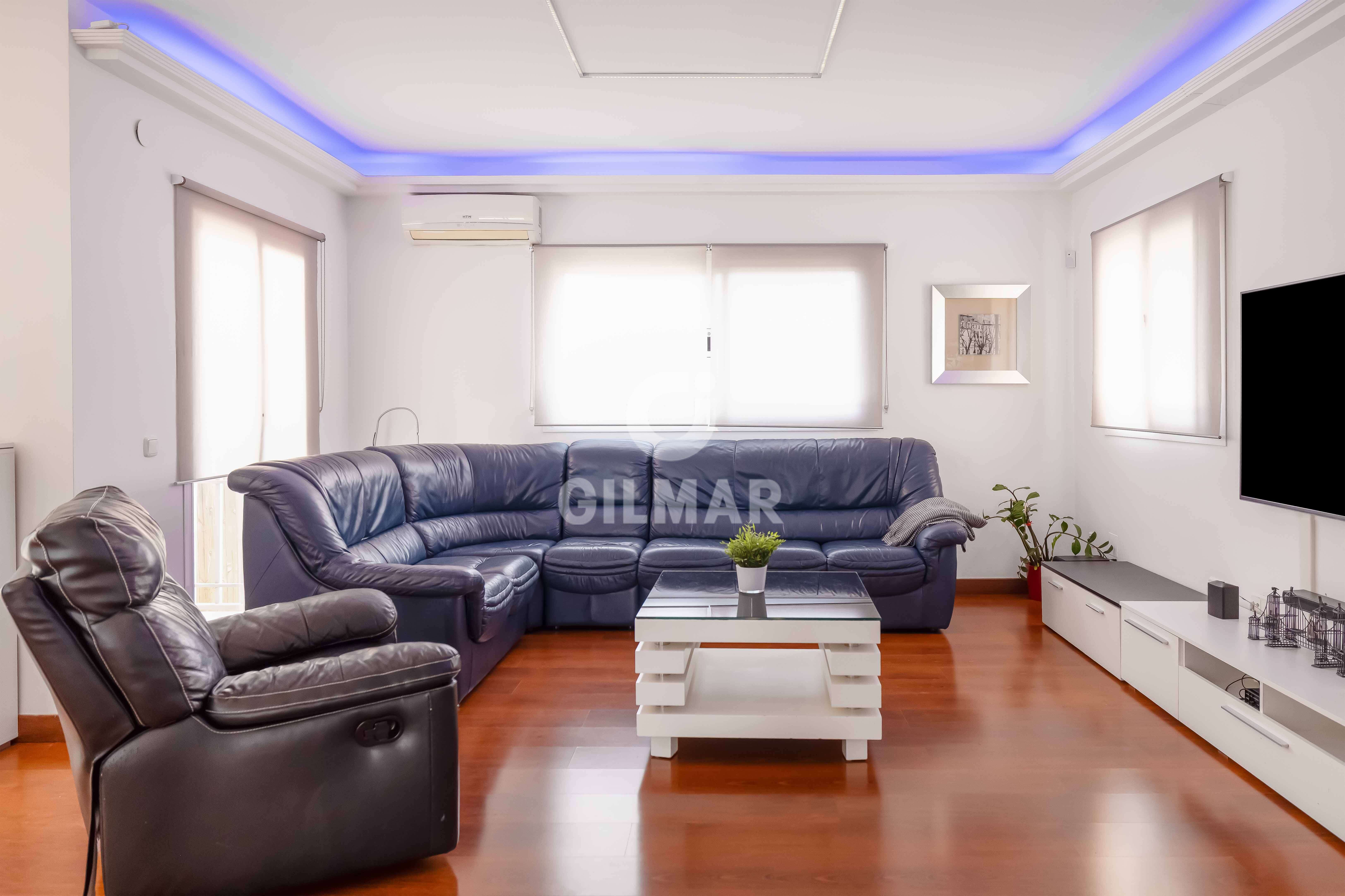 Living room of House or chalet for sale in Torremolinos  with Swimming Pool and Furnished