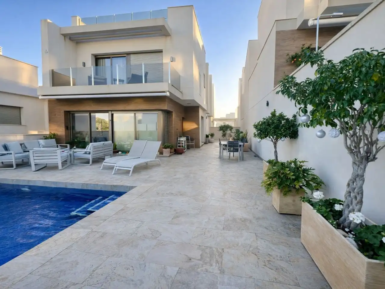 Chalet con terraza en venta en Orihuela Costa, imagen 5
