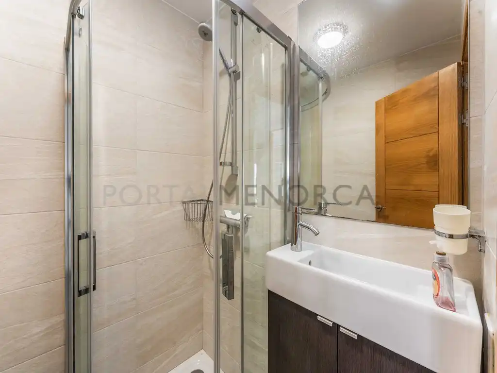 Bany de Casa o xalet en venda en Ciutadella de Menorca amb Aire condicionat, Jardí privat i Terrassa