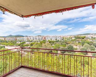 Vista exterior de Apartament en venda en Mataró amb Balcó