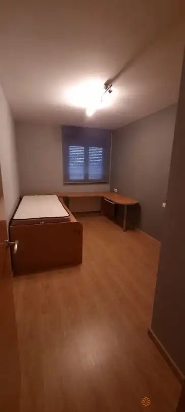 Habitación de Dúplex en venta en Caspe con Aire acondicionado, Calefacción y Trastero