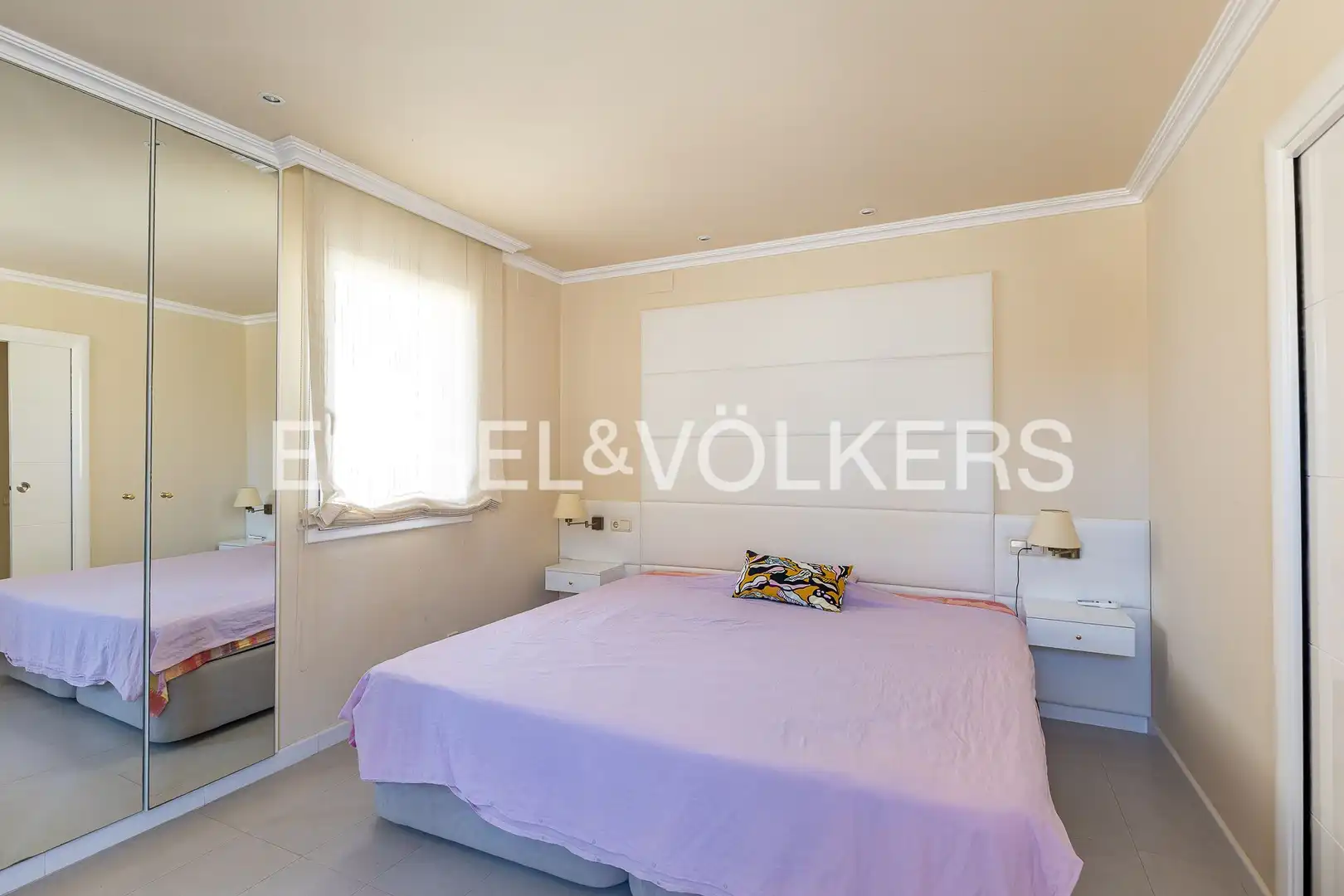 Habitación de Piso de alquiler en Cubelles con Aire acondicionado, Calefacción y Terraza