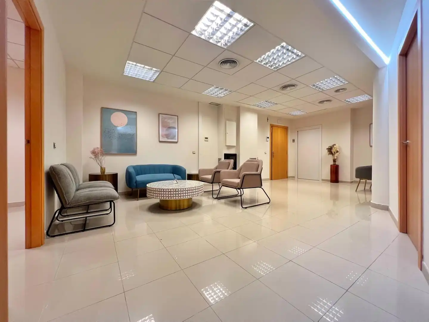 Office space with lift to rent in Centre Vila, imagen 8