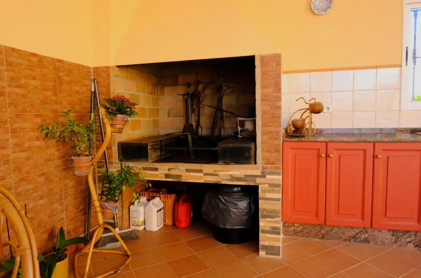 Cuina de Finca rústica en venda en Orihuela amb Calefacció, Jardí privat i Terrassa