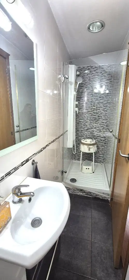 Bany de Dúplex en venda en Badalona amb Aire condicionat, Calefacció i Parquet