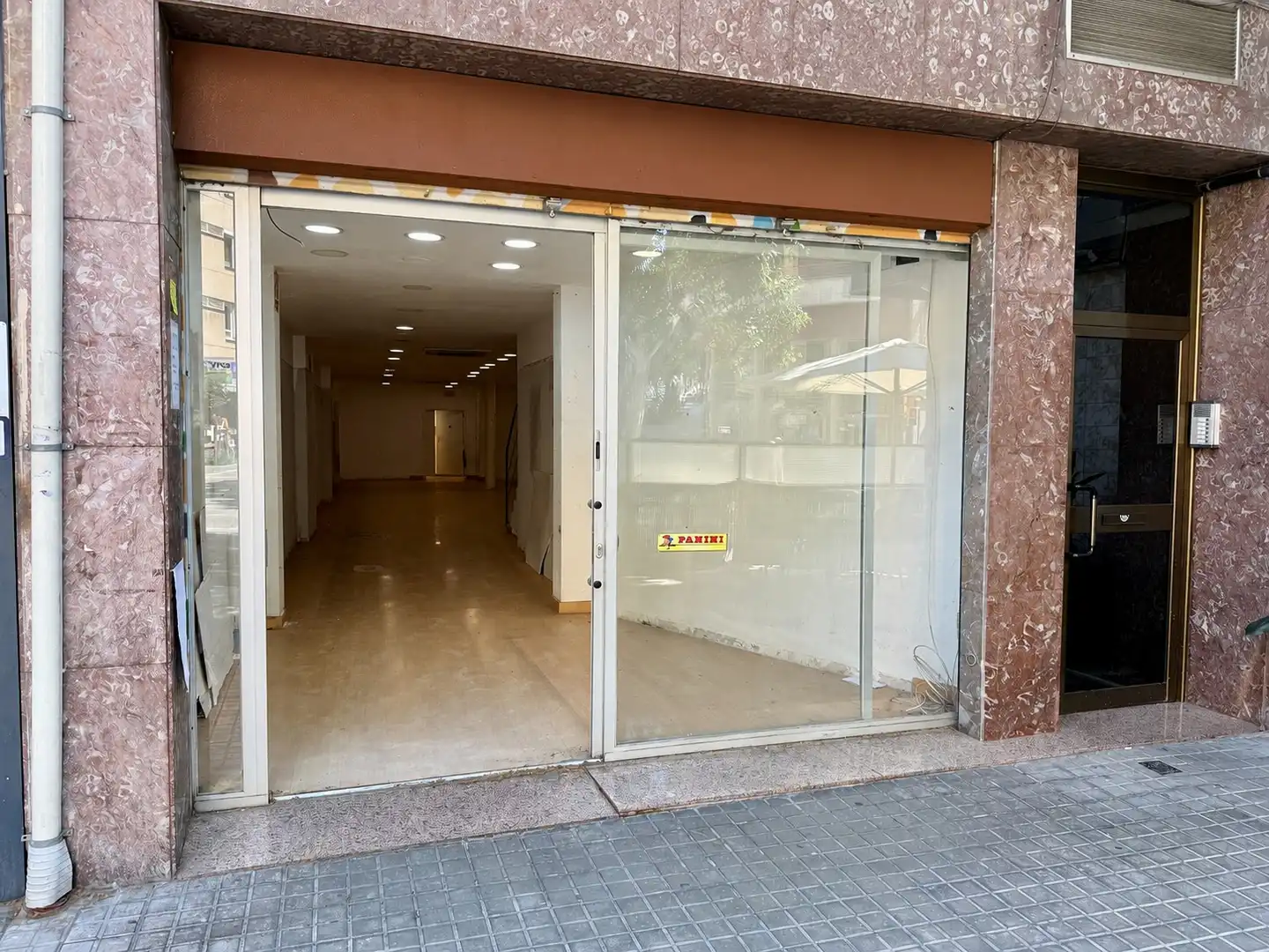 Local en venta en Barcelona con Aire acondicionado y Parquet