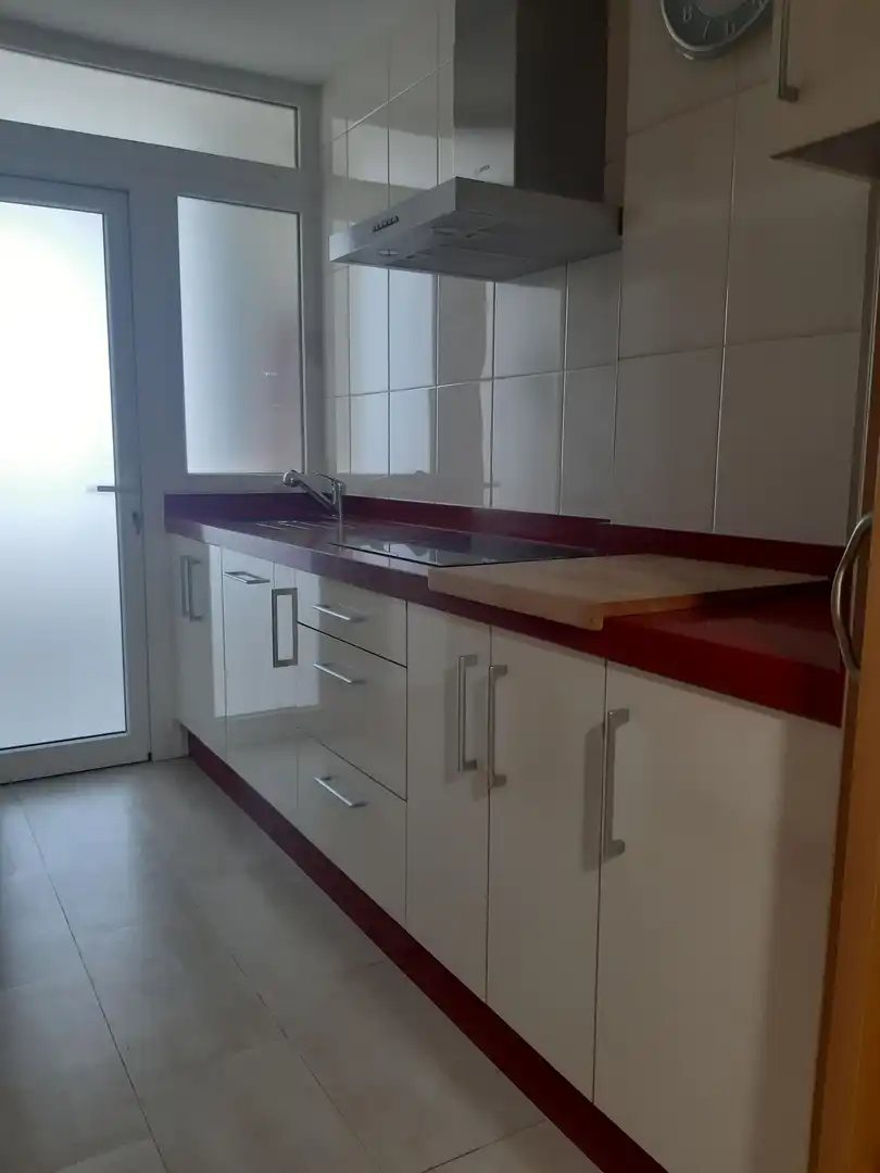 Kitchen of Flat for rent in Algeciras  with Air Conditioner and Furnished