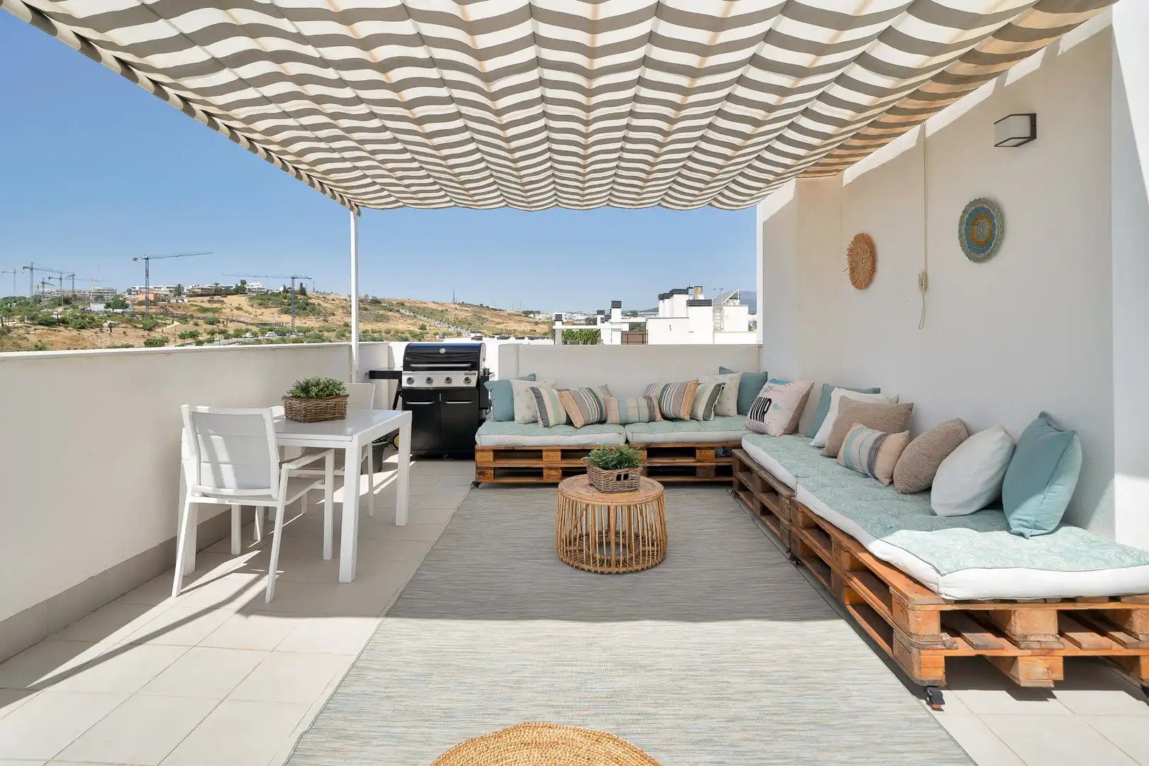 Terrace of Attic for sale in Estepona  with Air Conditioner, Terrace and Storage room