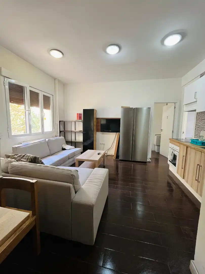 Living room of Flat for share in Madrid  with Heating, Furnished and Oven