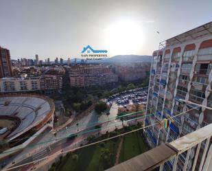 Vista exterior de Pis en venda en Benidorm amb Terrassa