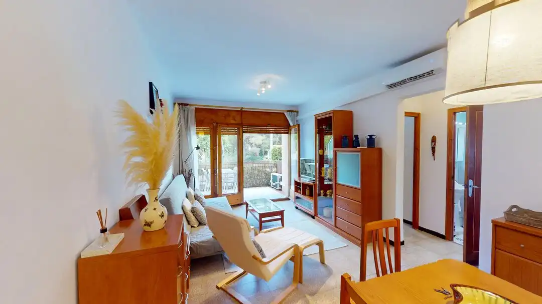 Sala de estar de Piso en venta en Palamós con Terraza