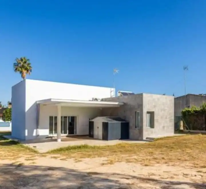 Vista exterior de Casa o xalet en venda en Aznalcázar