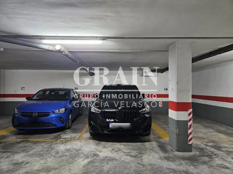 Parkplatz von Wohnung zum Verkauf in Albacete mit Heizung, Abstellraum und Balkon