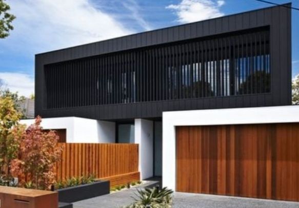 Vista exterior de Casa adosada en venda en Villanueva de la Cañada