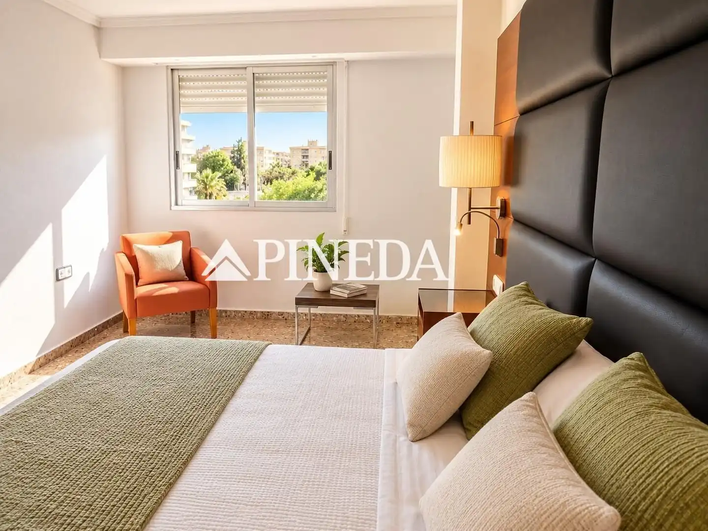Bedroom of Flat for sale in Casco Antiguo