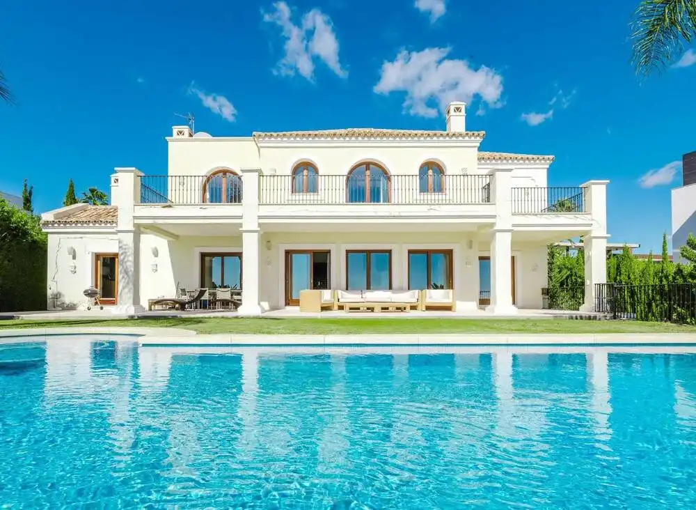 Exterior view of Houses for rent in Benahavís  with Air Conditioner, Private garden and Terrace