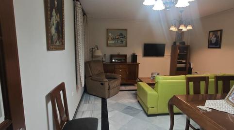 Foto 4 de Casa adosada en venda a Calle Albina del Puente, La Pastora - La Estación, Cádiz