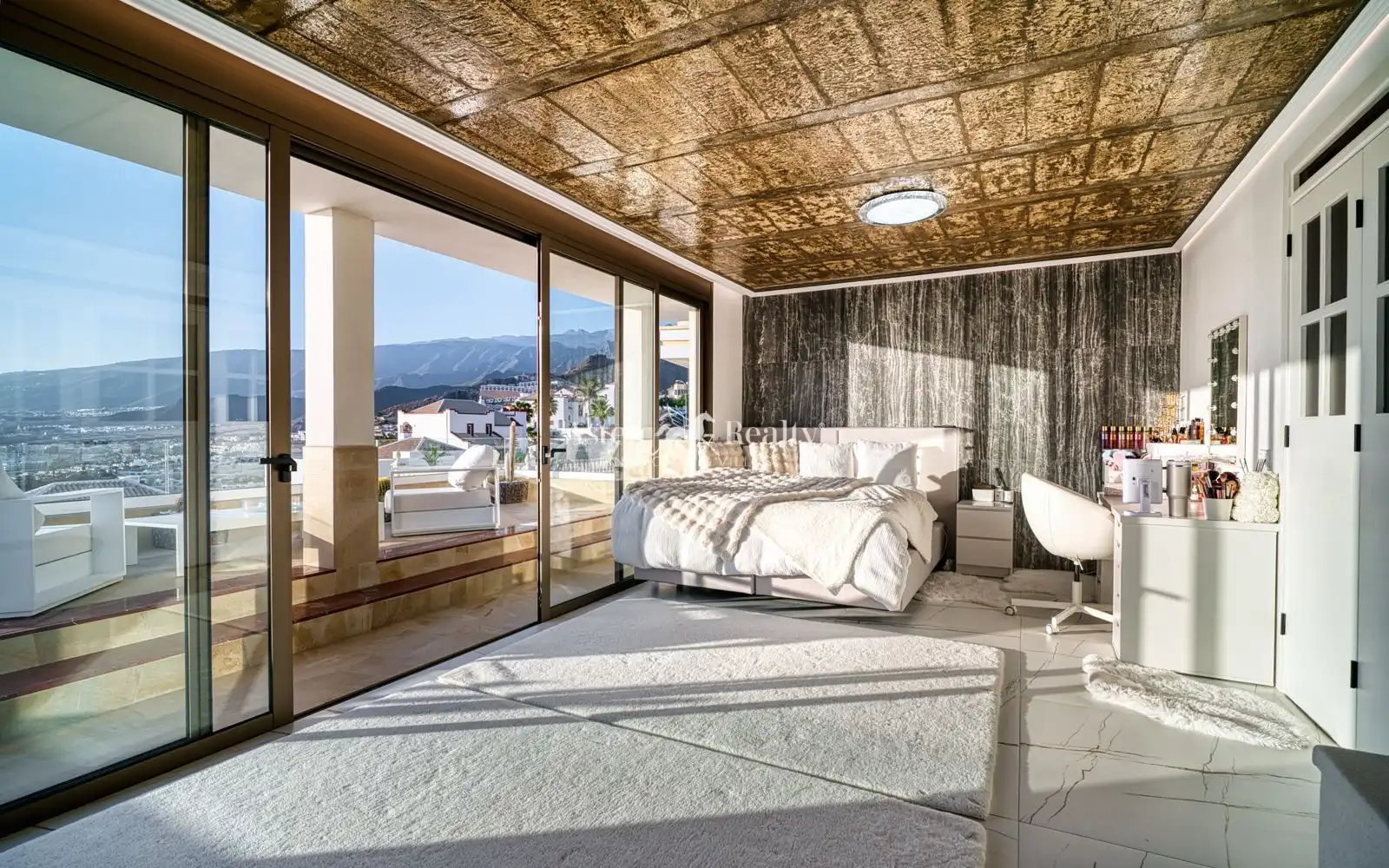 Casa con piscina en venta en Vista Bella, imagen 18