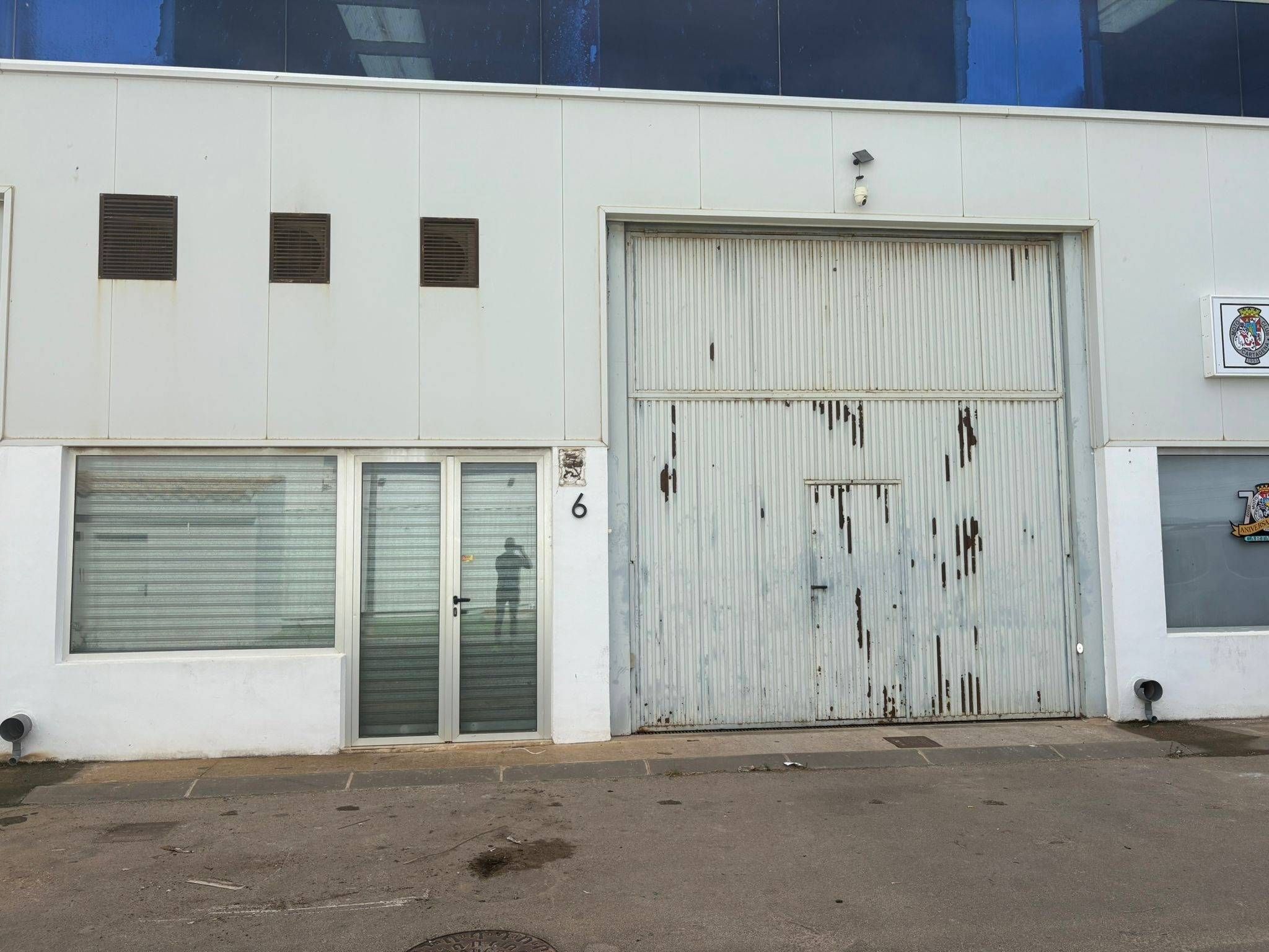 Vista exterior de Nave industrial en venta en Cartagena