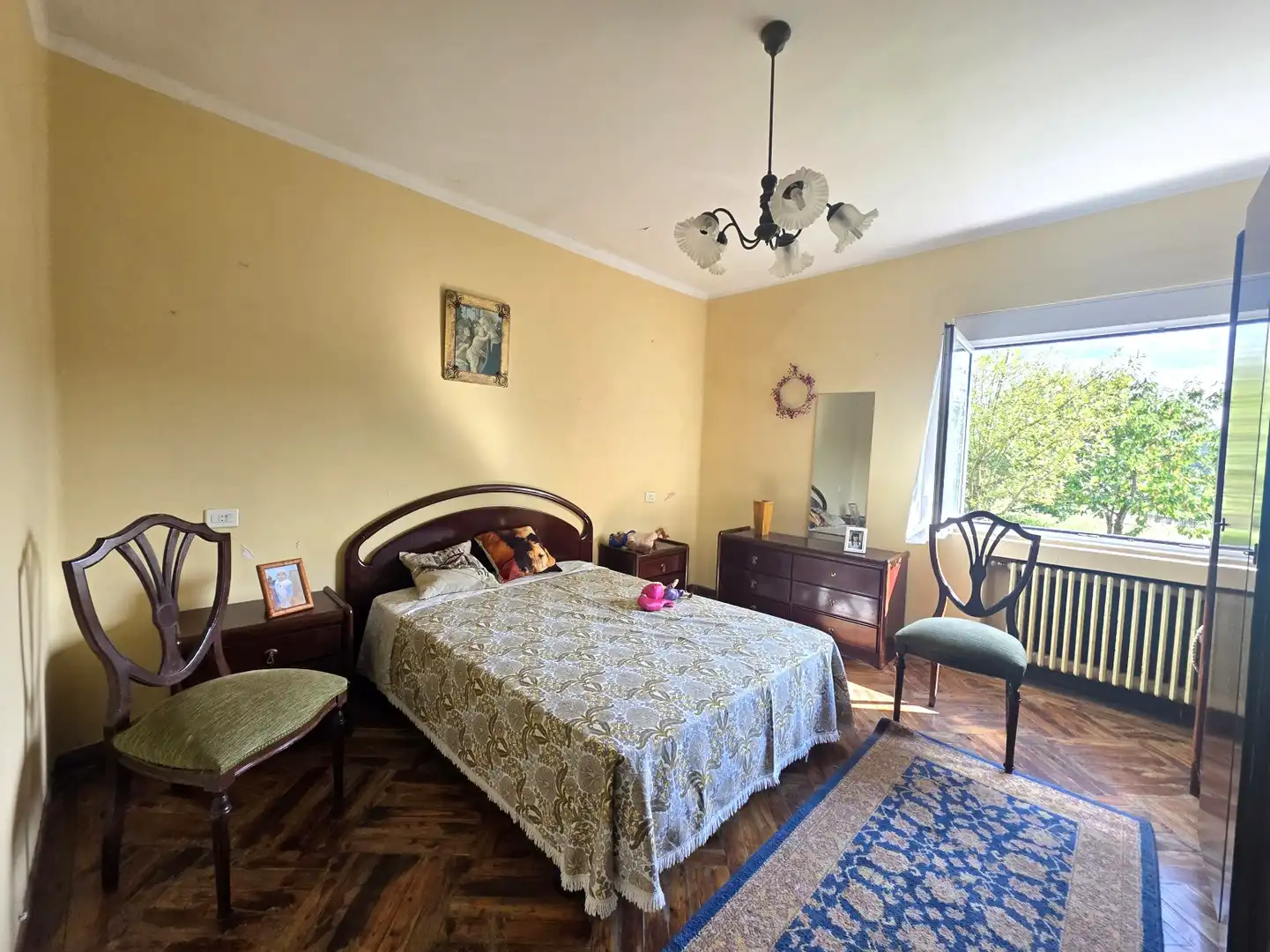 Habitación de Casa o chalet en venta en Siero con Calefacción, Parquet y Terraza