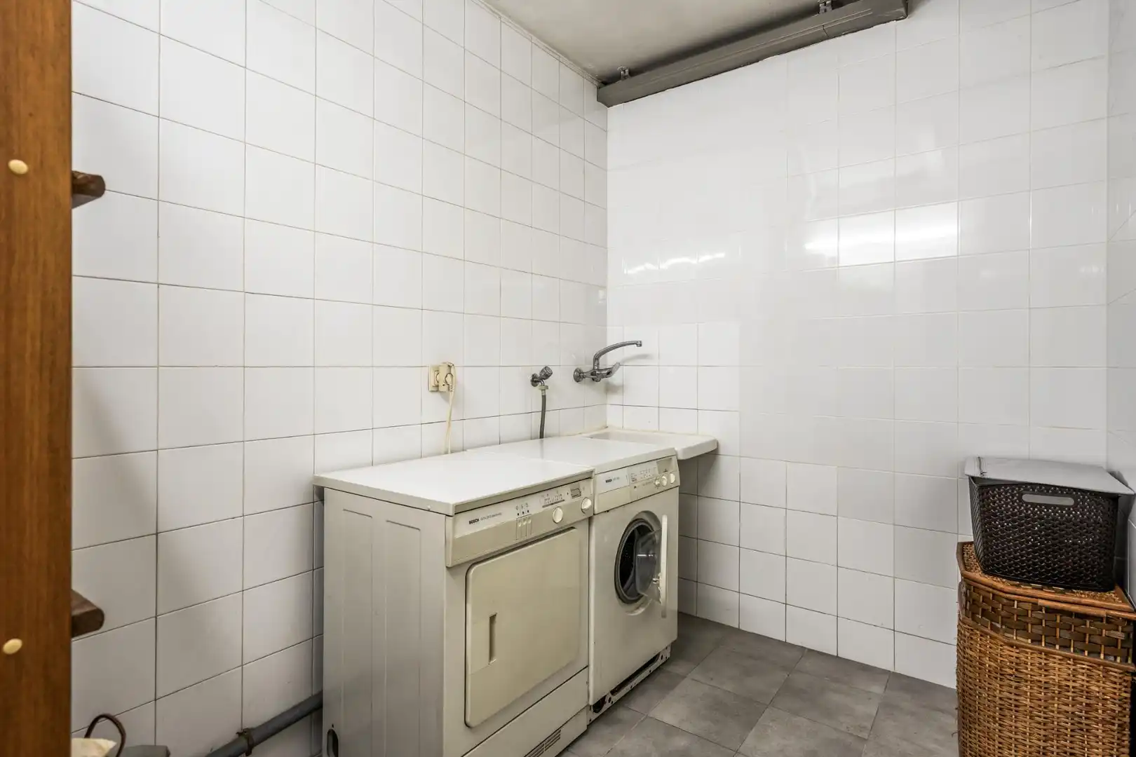 Bany de Casa adosada en venda en Parets del Vallès amb Aire condicionat, Calefacció i Jardí privat