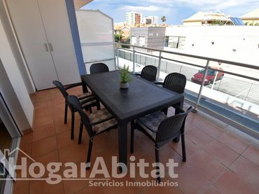 Pis amb piscina en venda a Calle de Tarragona