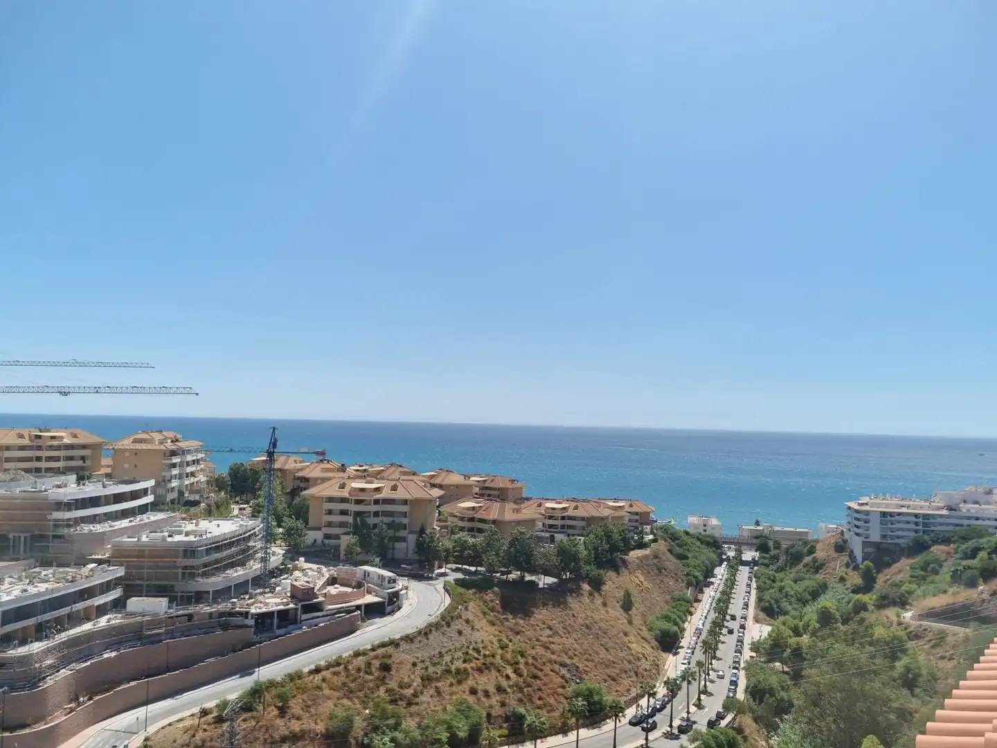 Vista exterior de Piso en venta en Fuengirola con Terraza y Piscina comunitaria