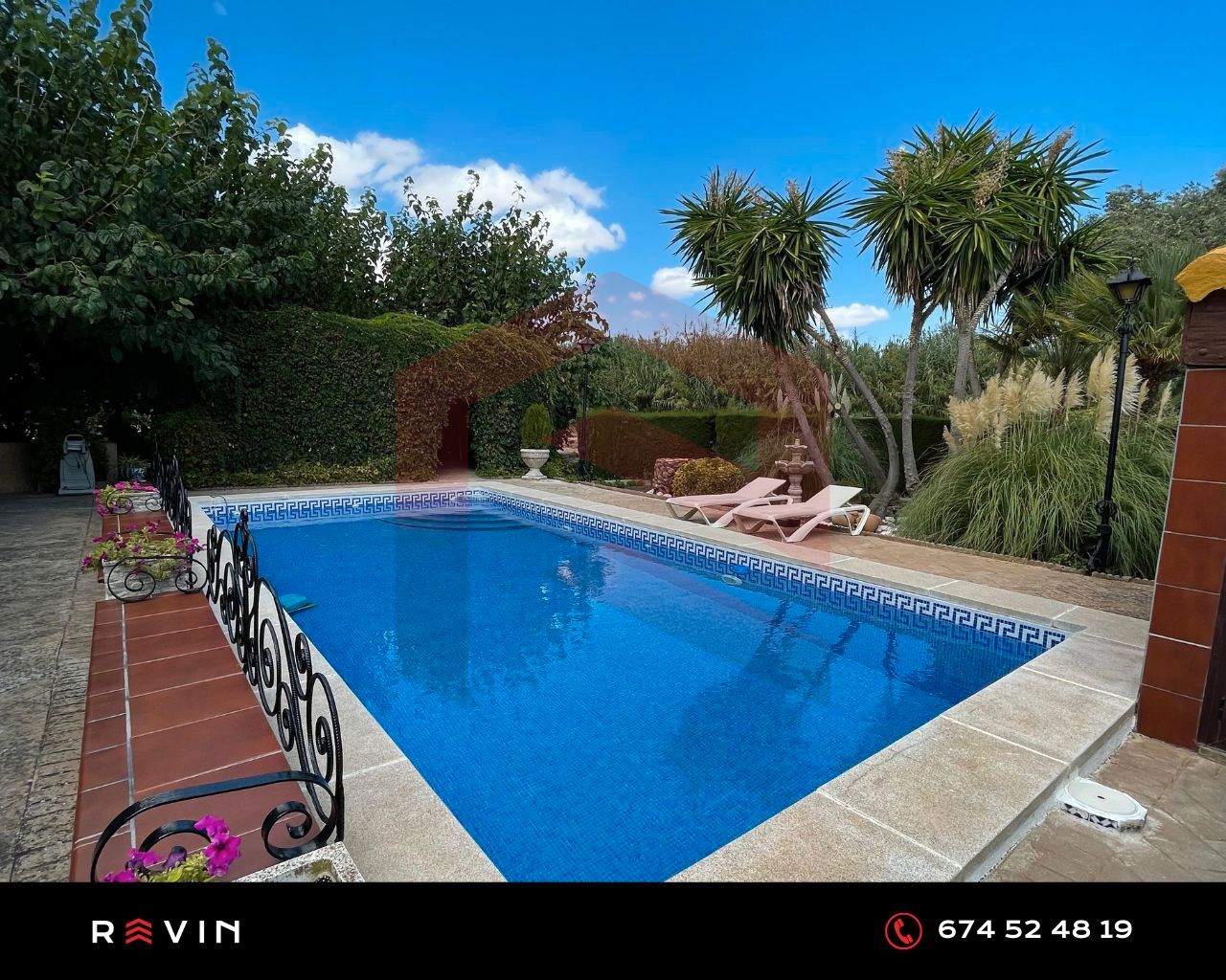 Piscina de Finca rústica en venda en  Jaén Capital amb Aire condicionat, Calefacció i Jardí privat