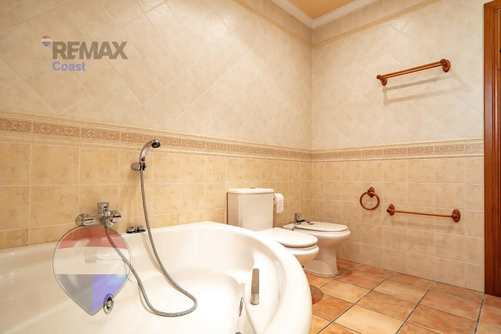 Bathroom of Houses for sale in Málaga
