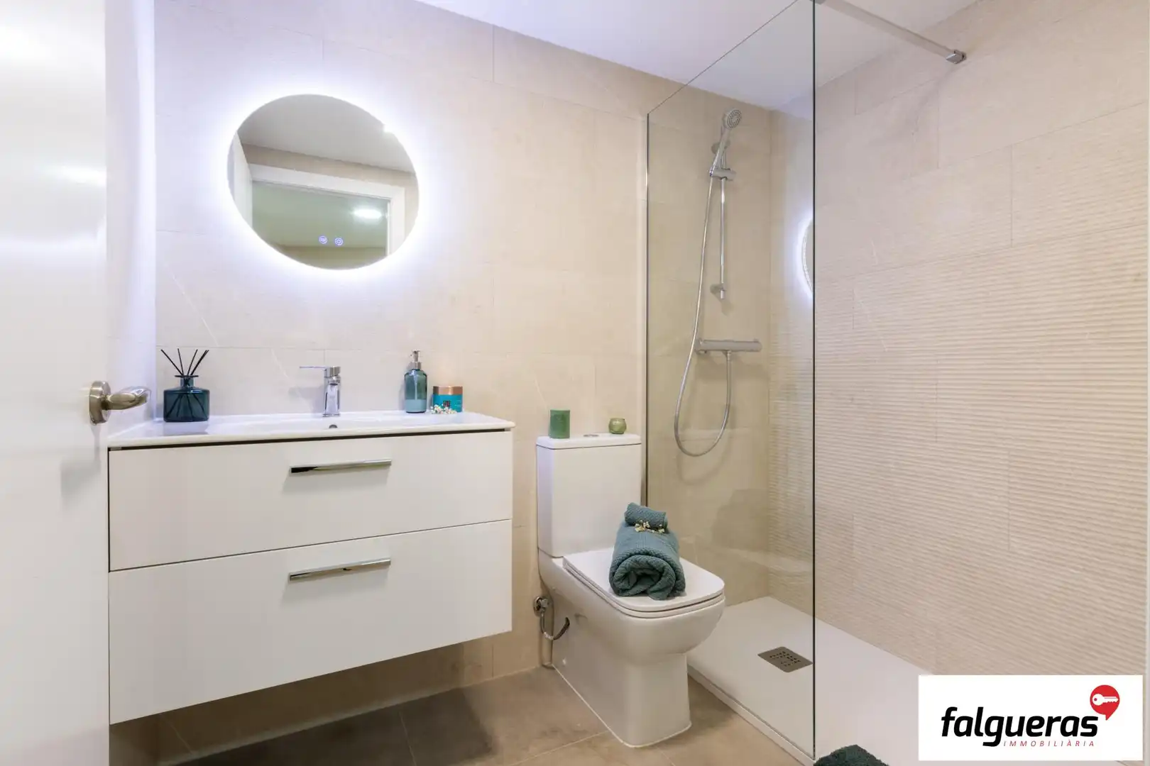 Bathroom of Flat for sale in Sant Quirze del Vallès  with Heating and Terrace