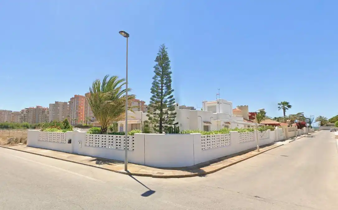 Exterior view of Houses for sale in La Manga del Mar Menor  with Air Conditioner, Heating and Private garden