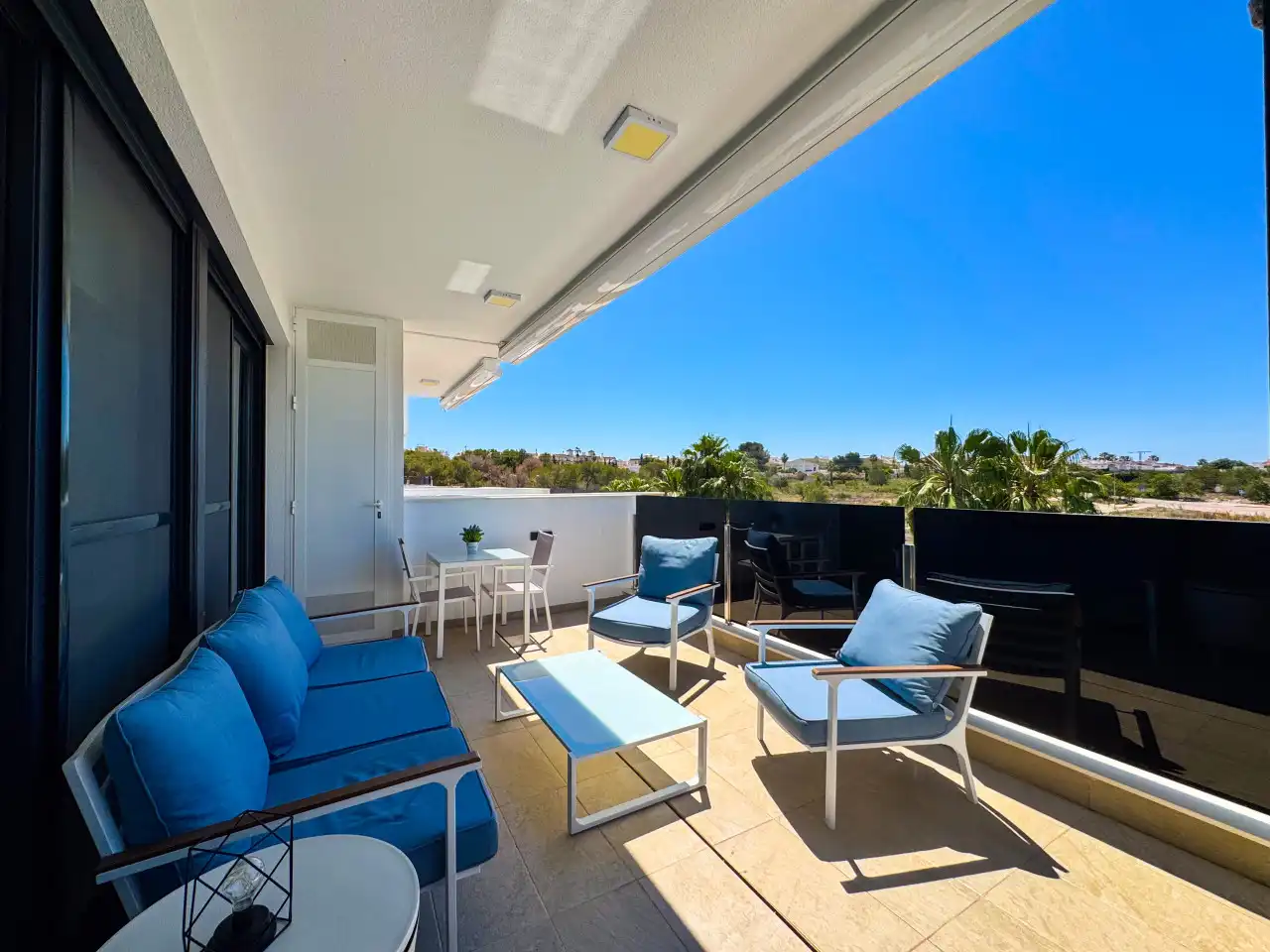 Apartamento con piscina en venta en Orihuela Costa, imagen 17