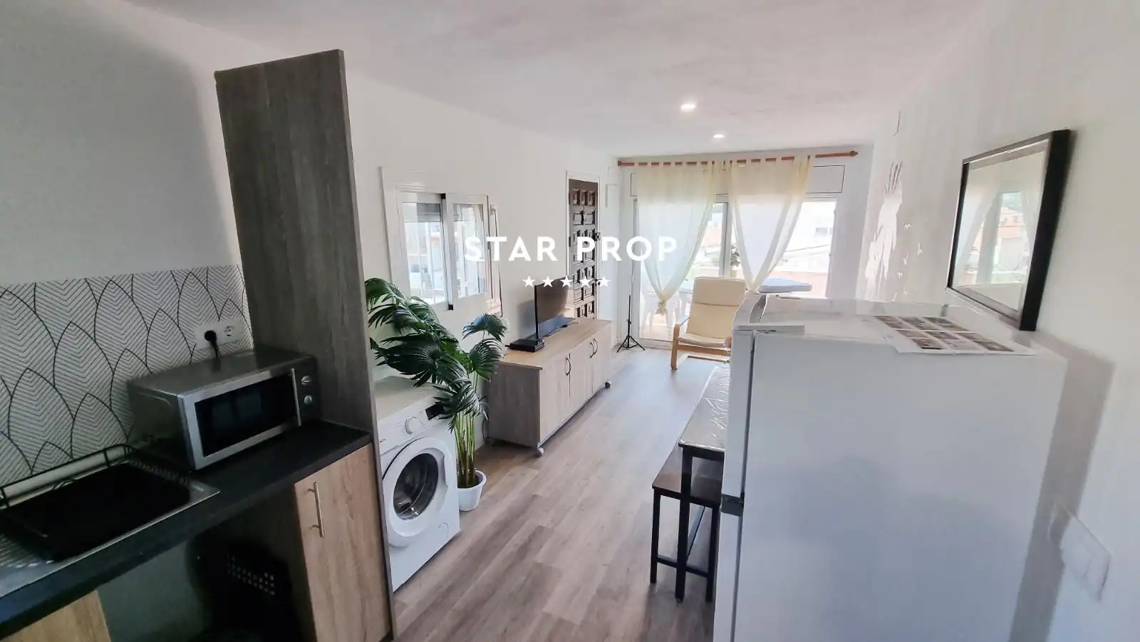 Balcony of Flat for sale in Llançà  with Terrace, Washing machine and Microwave